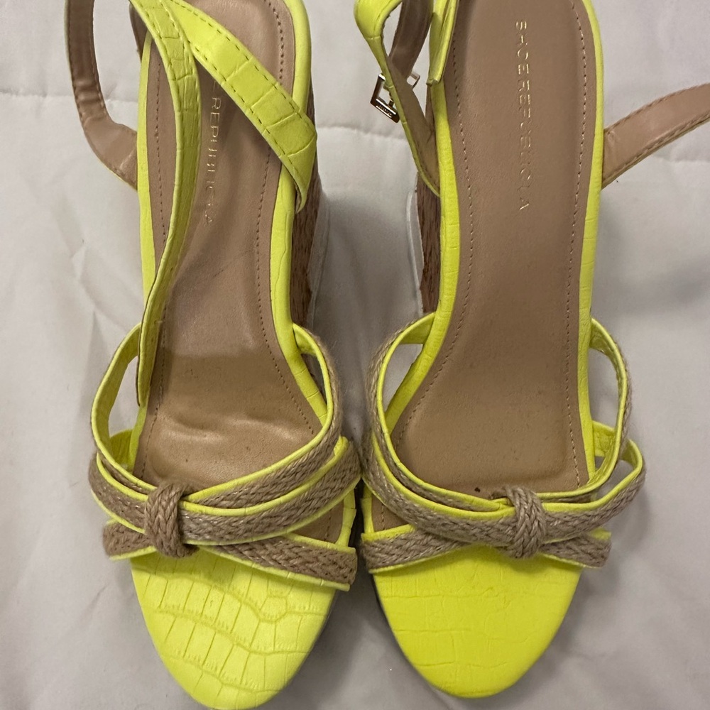 Shoe Republic LA Yellow Tan Wedges